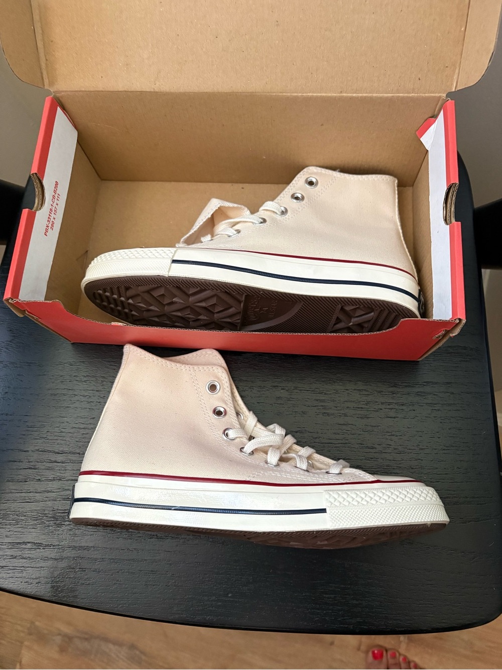 NEW Converse Chuck 70s High Top Sneakers  Beige Women’s 6.5 - Picture 4 of 5